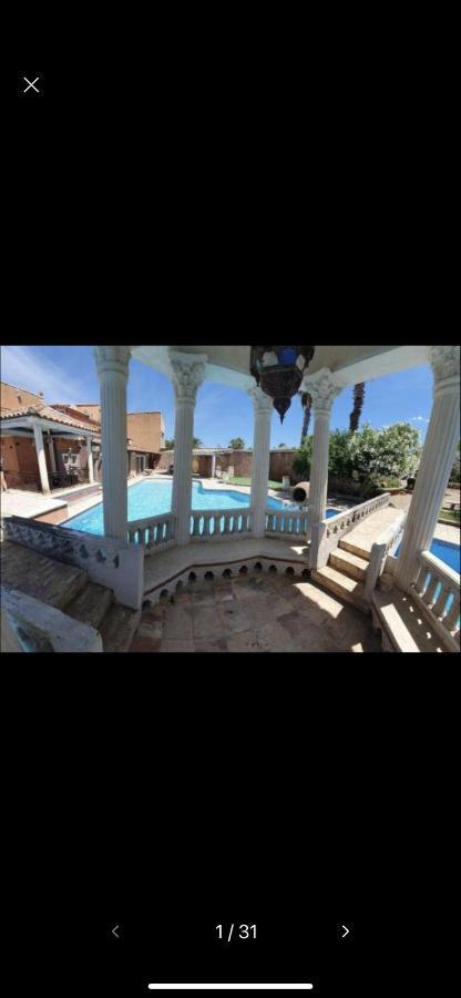 Mas Bien Etre Apartment Fourques  Bagian luar foto