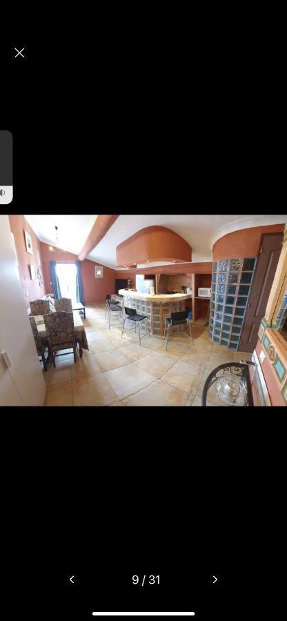 Mas Bien Etre Apartment Fourques  Bagian luar foto